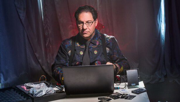 Adiós a un Ícono Tecnológico: Kevin Mitnick, el Hacker Legendario, Fallece a los 59 años