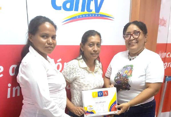 Cantv realizó entrega de equipos TDA a 120 familias de Calabozo en Guárico