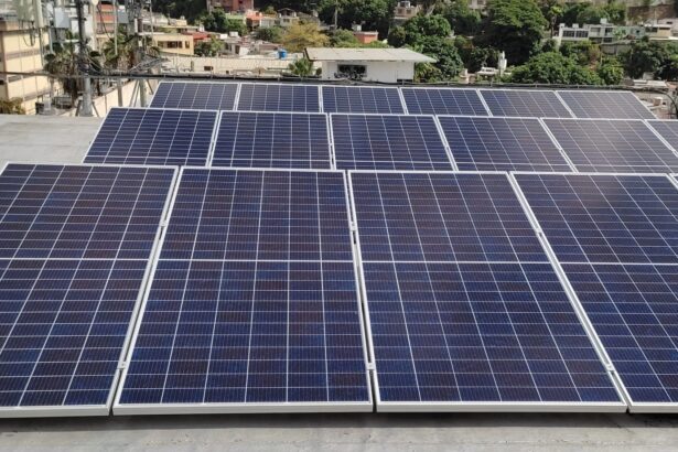 inter instala paneles solares de energia en caracas y maracaibo