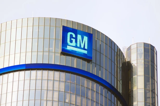 General Motors pone fin a la huelga tras llegar a un acuerdo con los trabajadores
